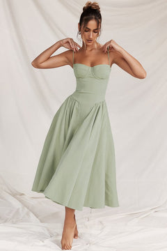 Seraphine – Sleeveless Midi Dress