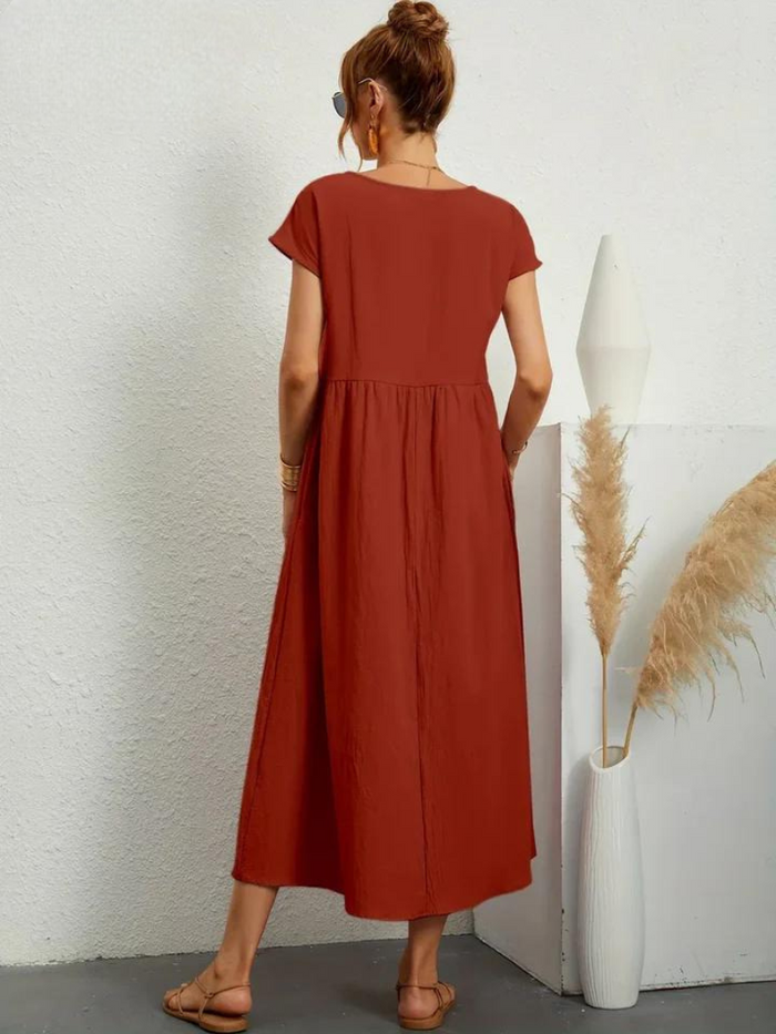 Selene – Flowing Midi Dress