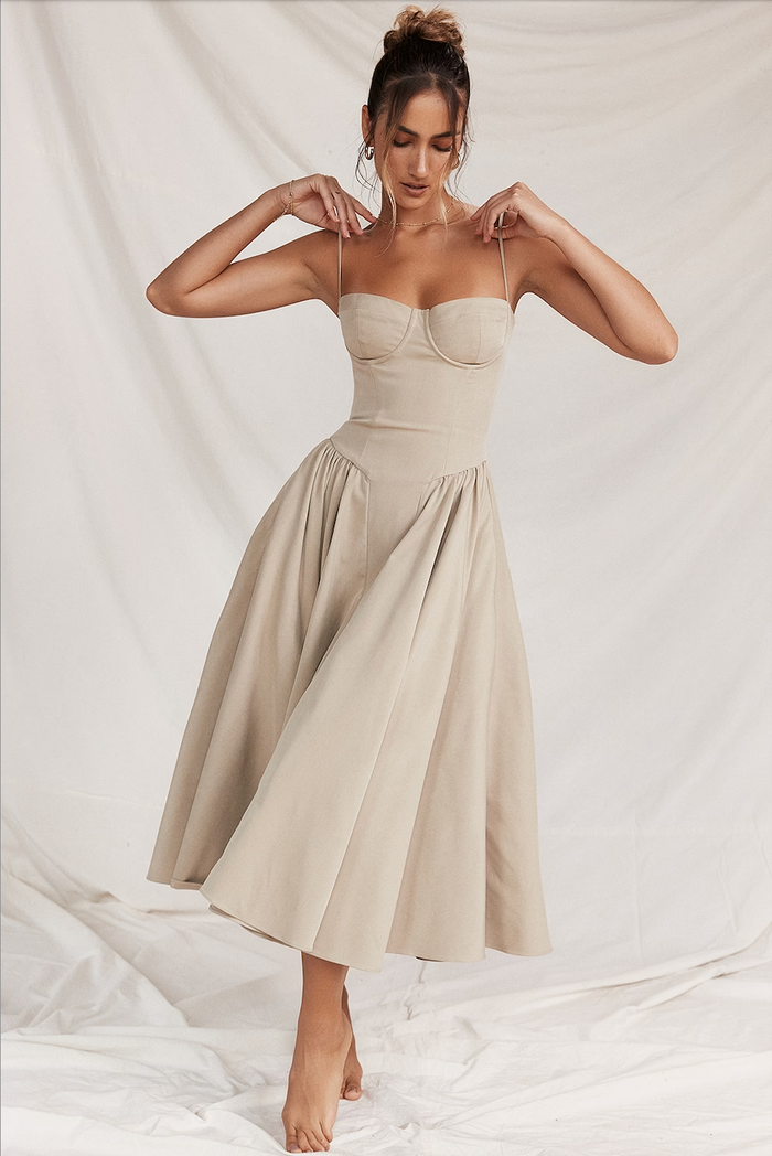 Seraphine – Sleeveless Midi Dress